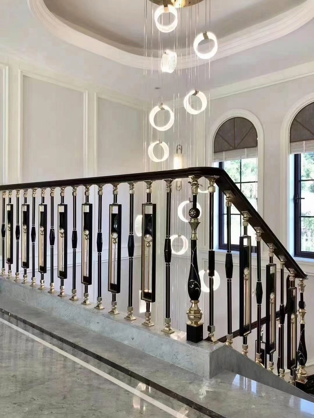 1637549889124697.jpg 1637549889124697.jpg